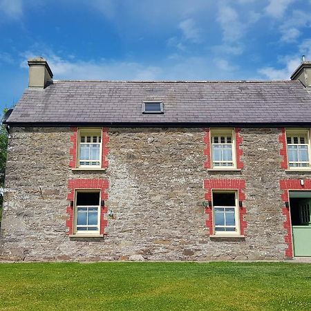 شقة Anascaul  في Traditional Irish Farmhouse المظهر الخارجي الصورة