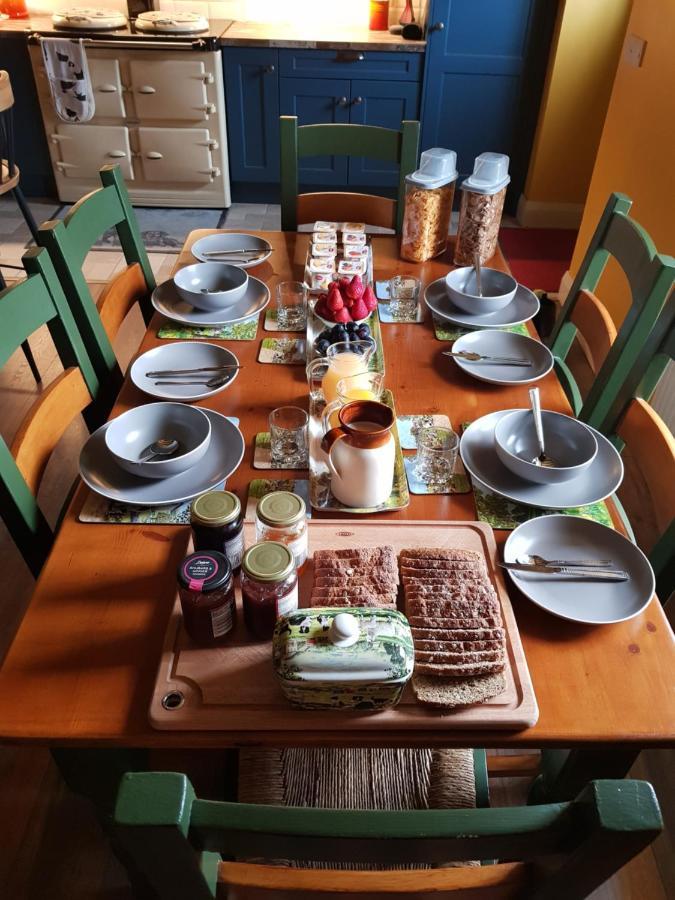 شقة Anascaul  في Traditional Irish Farmhouse المظهر الخارجي الصورة